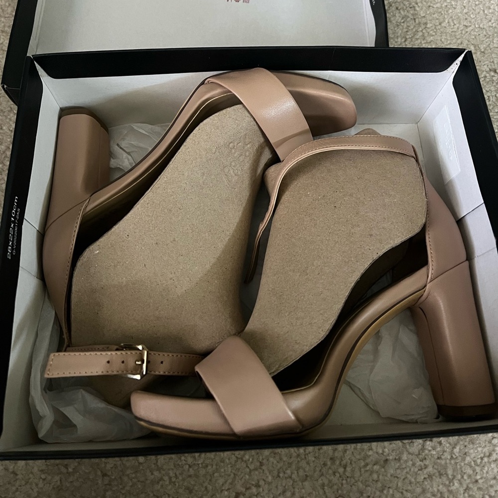 Naturalizer Joy Dress Sandal